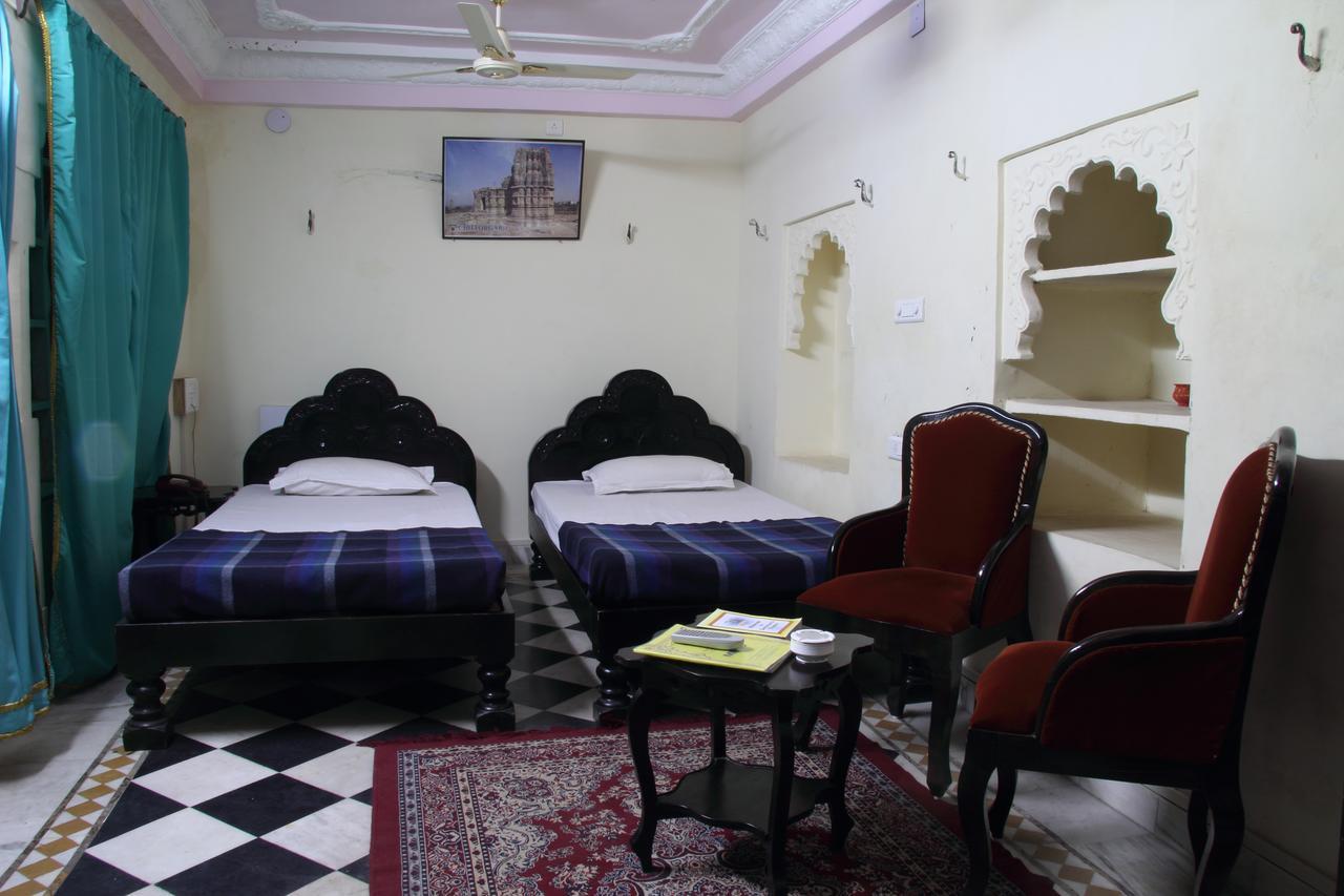 אודייפור Shree Jagdish Mahal Heritage Hotel מראה חיצוני תמונה