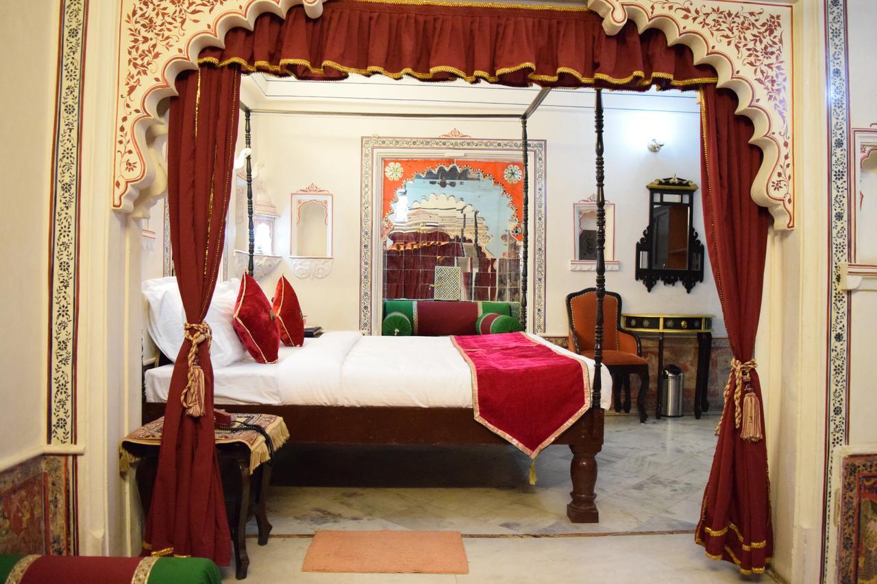 אודייפור Shree Jagdish Mahal Heritage Hotel מראה חיצוני תמונה