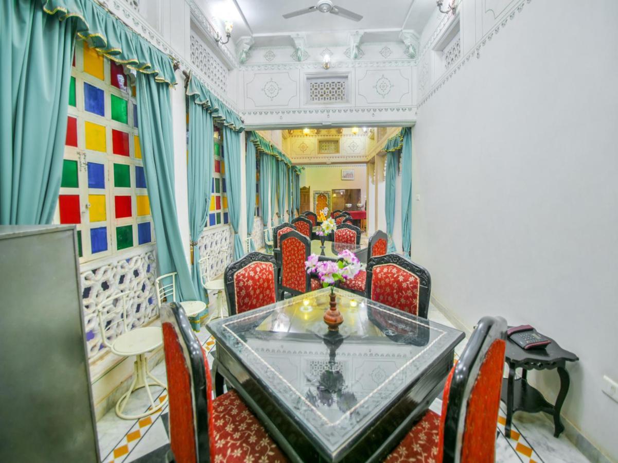 אודייפור Shree Jagdish Mahal Heritage Hotel מראה חיצוני תמונה